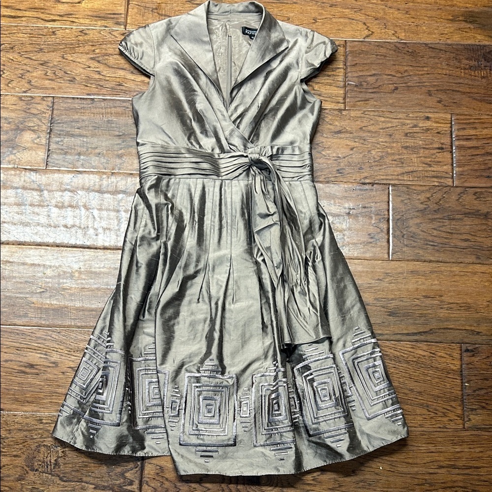 Adrianna Papell midi dress